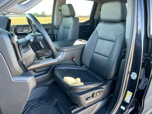 Certified 2024 Chevrolet Silverado 1500 LT Trail Boss w/ Convenience Package II image 11