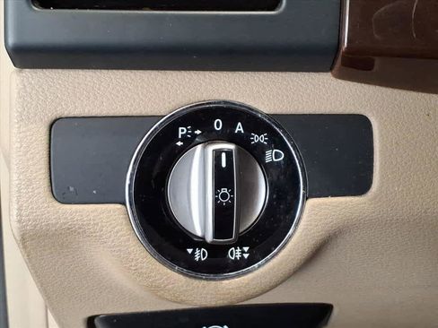 Used 2010 Mercedes-Benz GLK 350 4MATIC image 11