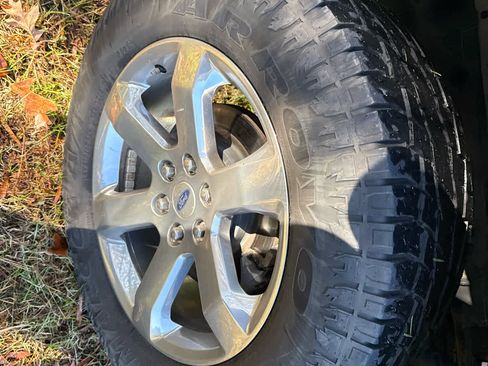 Used 2021 Ford F150 Lariat w/ Equipment Group 502A High image 27