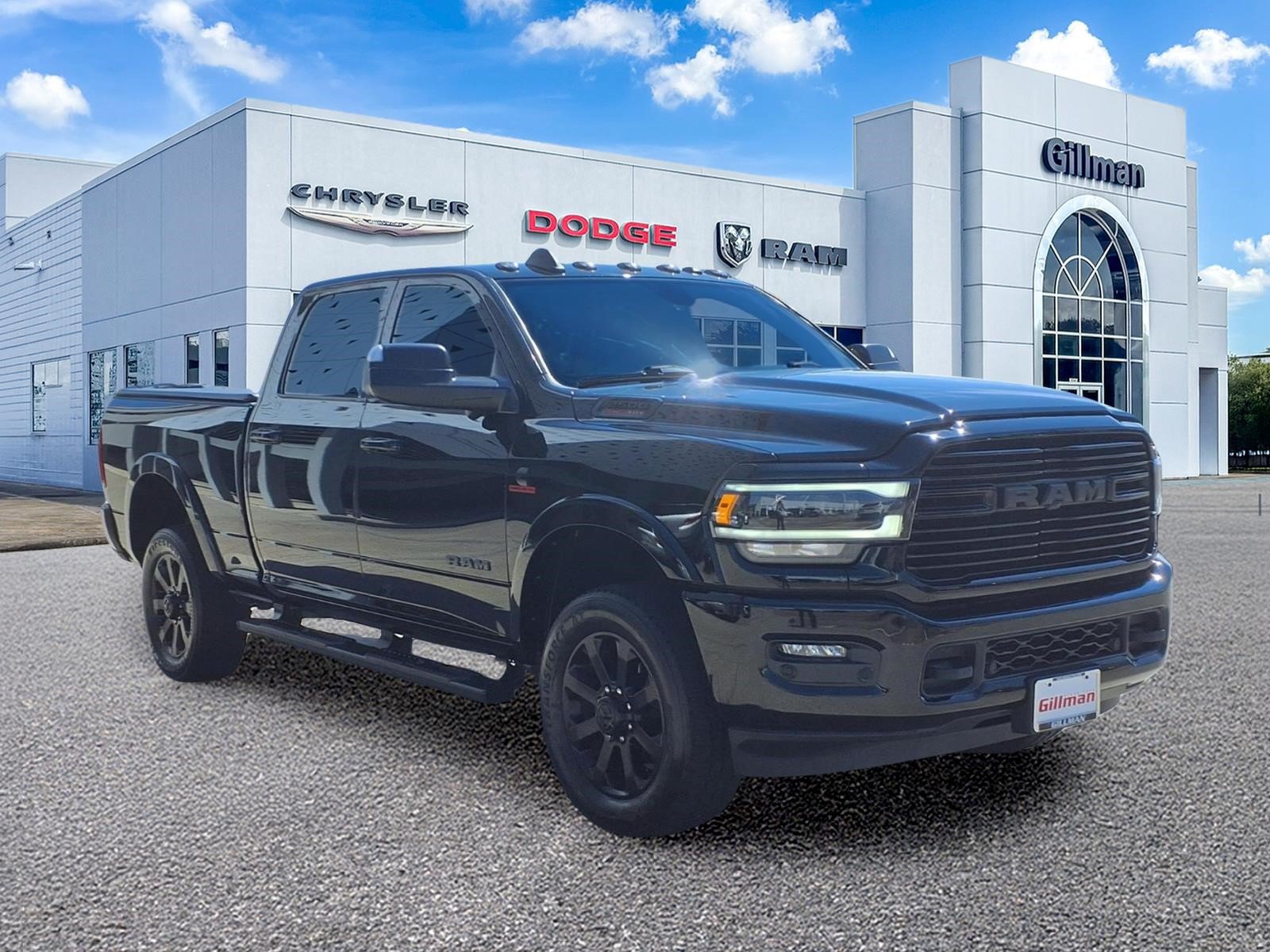 Used 2022 RAM 2500 Laramie w/ Night Edition AWD/4WD image 1
