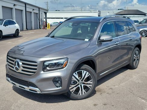 Certified 2026 Mercedes-Benz GLB 250 image 1