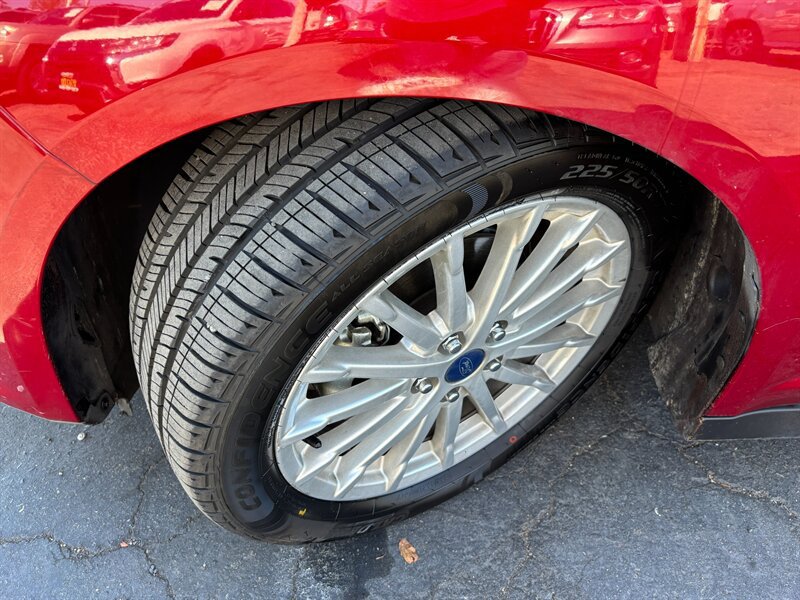 Used 2016 Ford C-MAX SEL w/ Equipment Group 302A FWD image 15