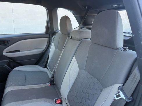 Used 2025 Subaru Forester image 21