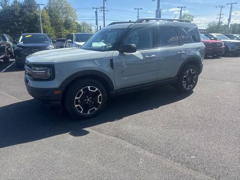 Certified 2023 Ford Bronco Sport Outer Banks w/ Tech Package AWD/4WD image 3