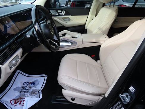 Used 2024 Mercedes-Benz GLE 450 4MATIC image 41