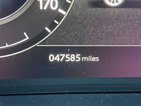 Used 2019 Land Rover Range Rover Long Wheelbase Autobiography AWD/4WD image 15