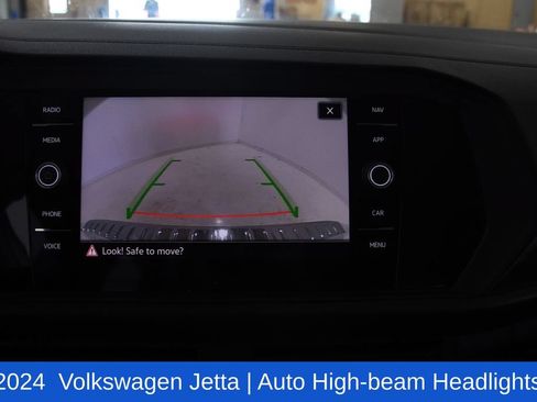 Used 2024 Volkswagen Jetta SEL FWD image 18