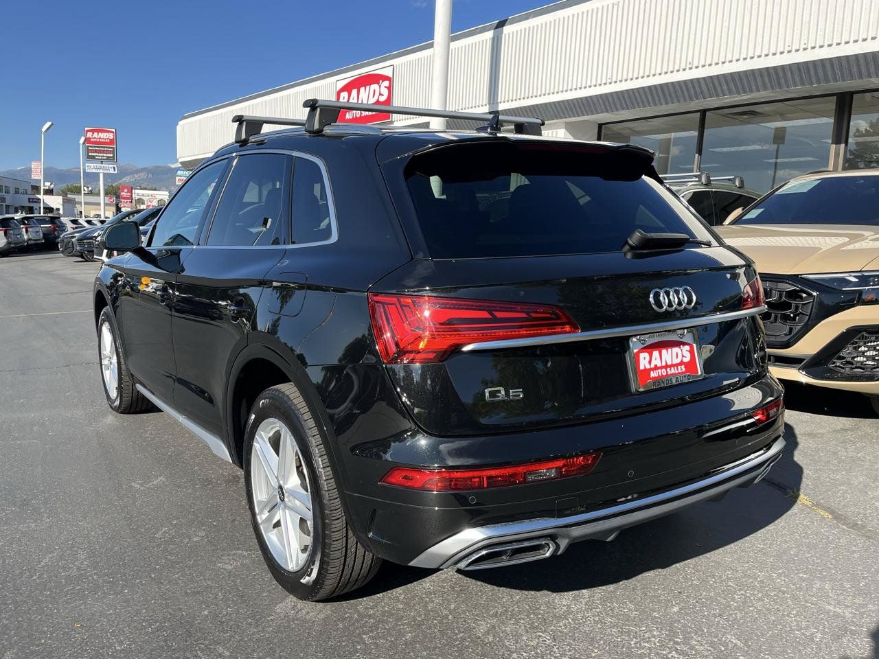 Used 2024 Audi Q5 e Premium w/ Convenience Package AWD/4WD image 6