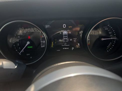 Used 2023 Jeep Wrangler Unlimited Sahara w/ Cold Weather Group AWD/4WD image 19
