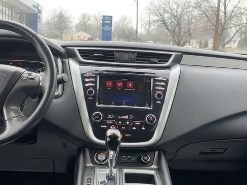Used 2019 Nissan Murano SV AWD/4WD image 24