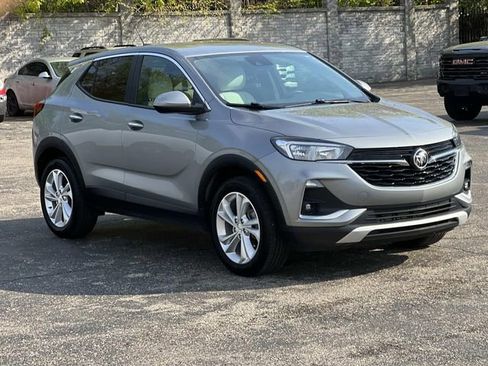 Used 2023 Buick Encore GX Preferred w/ Cold Weather Comfort Package FWD image 6