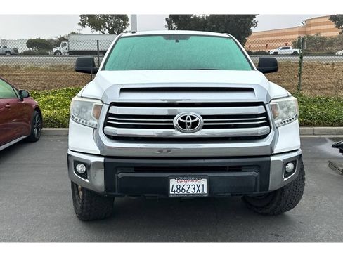 Used 2016 Toyota Tundra SR5 w/ TRD Off Road Package AWD/4WD image 3
