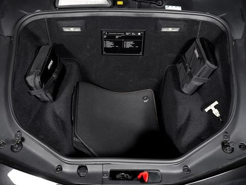 Used 2018 Ferrari 488 Spider RWD image 16