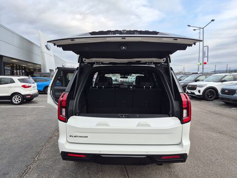 New 2026 Ford Expedition Platinum w/ Stealth Appearance Package image 18