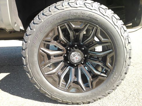 New 2026 Chevrolet Silverado 2500 LTZ w/ Trail Boss Package AWD/4WD image 14