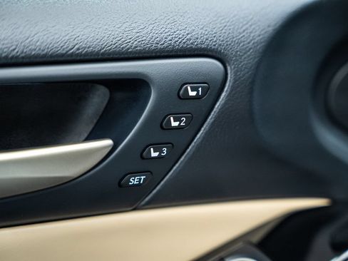 Used 2020 Lexus IS 300 w/ Navigation Package RWD image 39