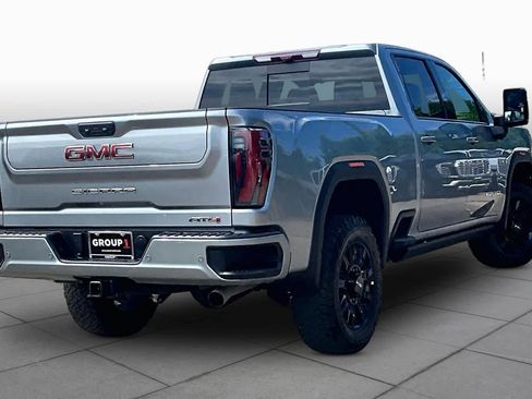 Used 2026 GMC Sierra 2500 AT4 w/ AT4 Premium Plus Package AWD/4WD image 13