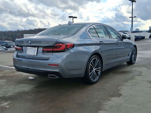 Certified 2023 BMW 530i 530i w/ Premium Package image 9