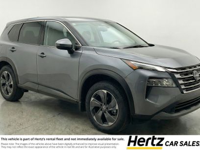 Used 2025 Nissan Rogue SV