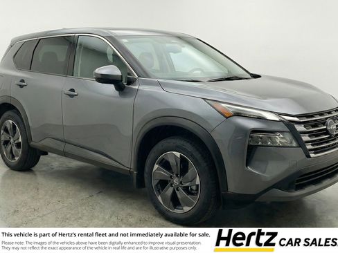 Used 2025 Nissan Rogue SV FWD image 1