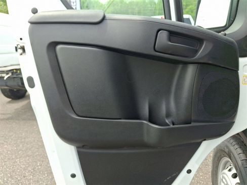 New 2025 RAM ProMaster 3500 w/ Roll-Up Rear Door Package image 8
