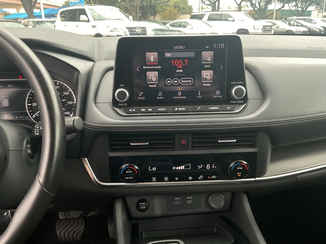 Used 2025 Nissan Rogue SV FWD image 28