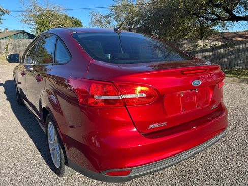 Used 2016 Ford Focus SE image 11