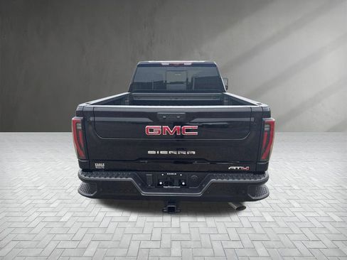 New 2026 GMC Sierra 2500 AT4 w/ Technology Package image 5
