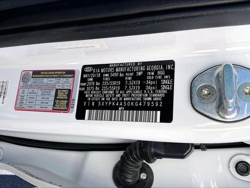 Used 2019 Kia Sorento SX image 19