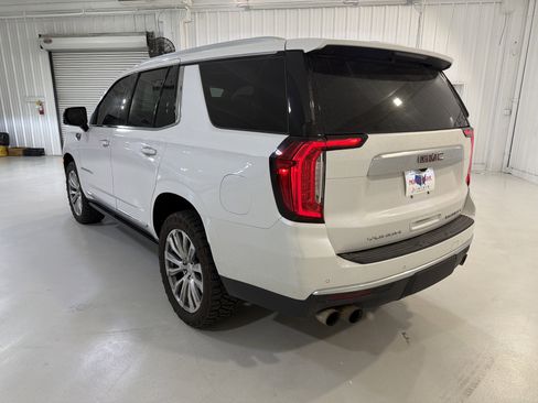 Used 2022 GMC Yukon Denali AWD/4WD image 3