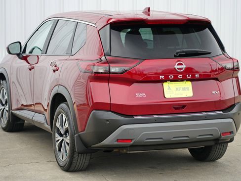 Used 2023 Nissan Rogue SV image 44