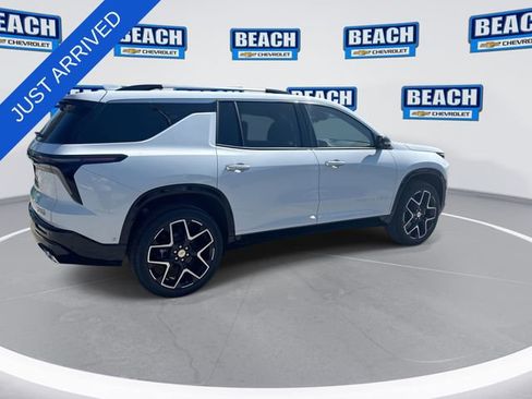 New 2026 Chevrolet Traverse High Country image 8