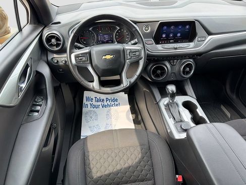 Used 2019 Chevrolet Blazer LT FWD image 23