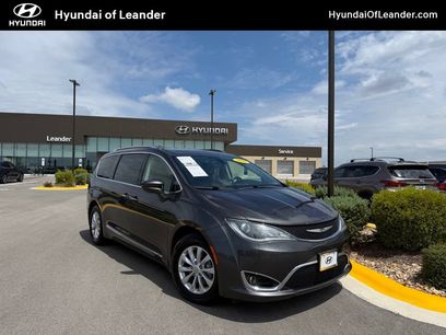 Used 2018 Chrysler Pacifica Touring-L