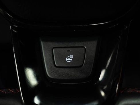 Used 2025 Honda Pilot Black Edition image 34