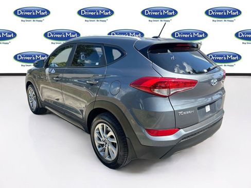 Used 2016 Hyundai Tucson SE w/ Option Group 02 FWD image 5