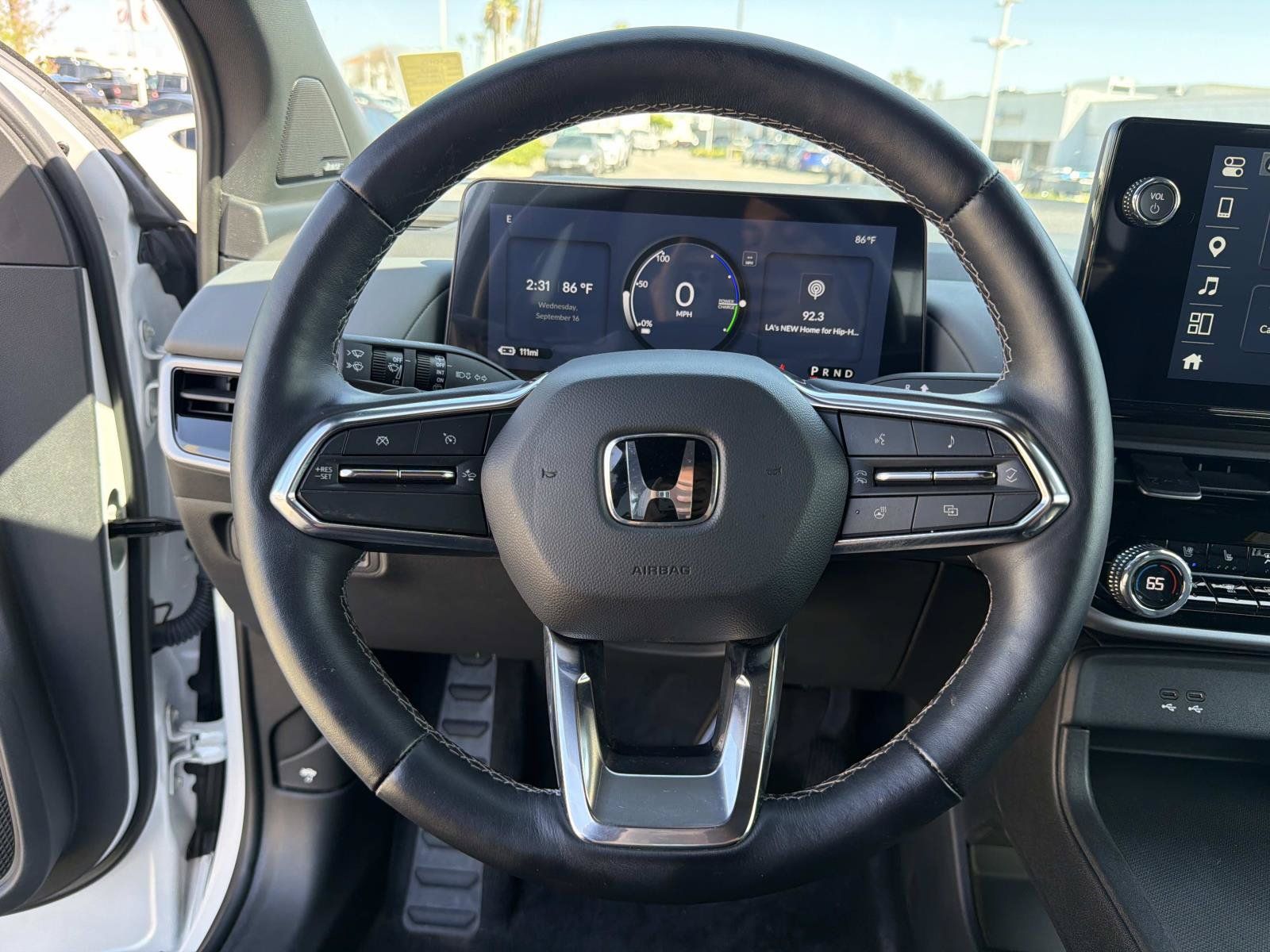 Used 2025 Honda Prologue Elite image 8