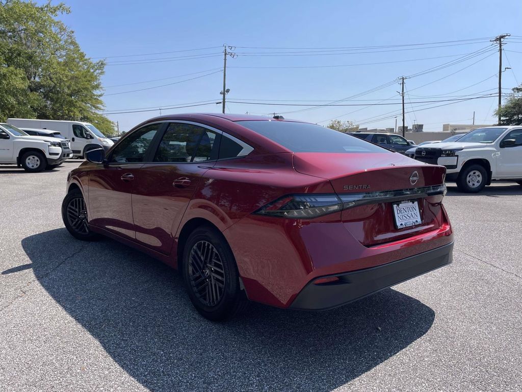 Used 2026 Nissan Sentra SV w/ SV Convenience Package FWD image 5