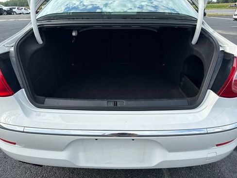 Used 2011 Volkswagen CC Lux FWD image 10