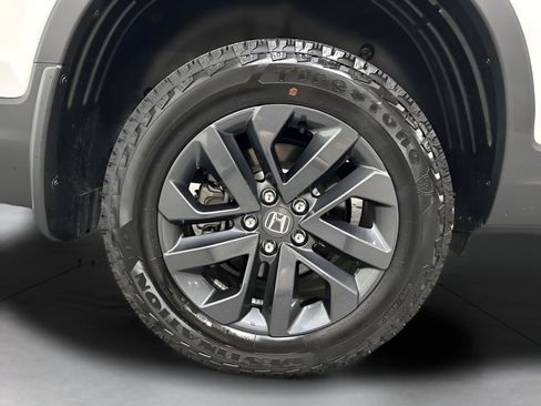 Certified 2026 Honda Ridgeline Sport image 11