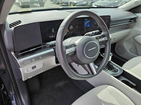 Used 2024 Hyundai Kona SEL AWD/4WD image 26