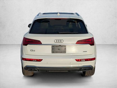 Certified 2023 Audi Q5 2.0T Prestige w/ Prestige Package image 6