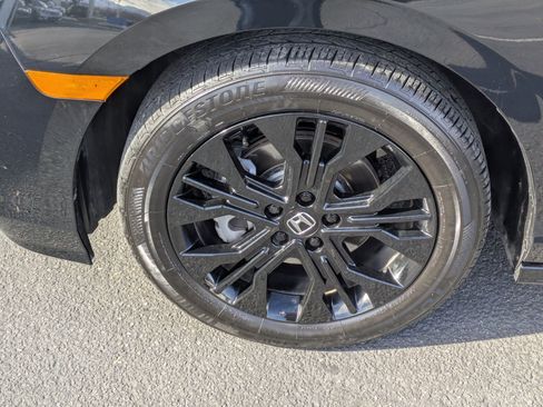 Used 2025 Honda Odyssey Sport-L image 13