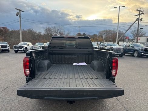 Certified 2023 GMC Sierra 1500 Elevation w/ Elevation Premium Package image 11