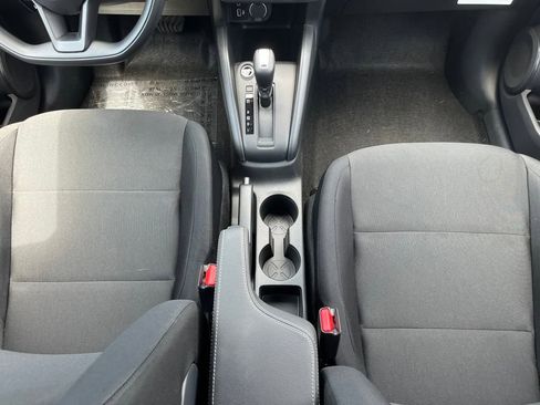 New 2025 Nissan Kicks Play S image 28