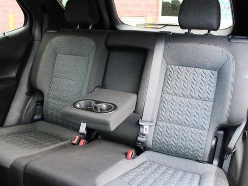 Used 2023 Chevrolet Equinox LT AWD/4WD image 25
