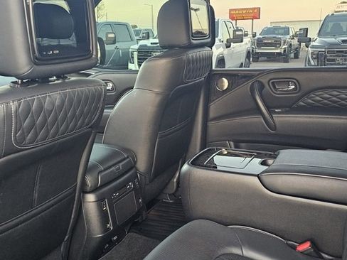 Used 2022 INFINITI QX80 Sensory w/ Cargo Package image 6