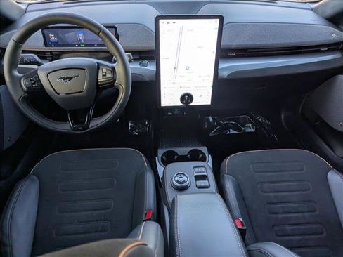 Used 2021 Ford Mustang Mach-E GT image 21