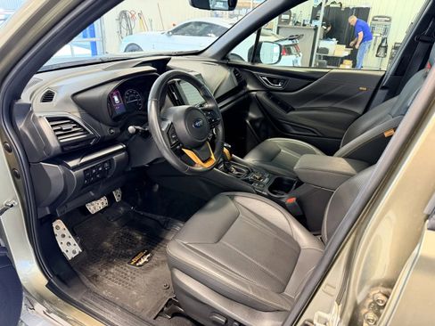 Used 2022 Subaru Forester Wilderness w/ Wilderness Package AWD/4WD image 9