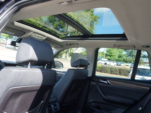 Used 2017 BMW X3 sDrive28i image 17